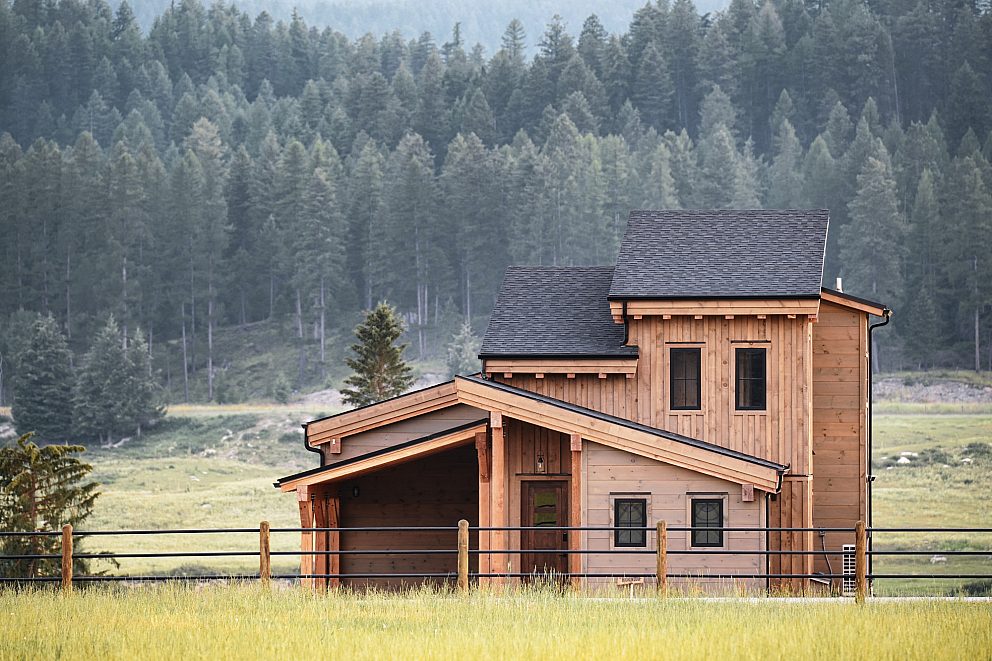 Phil Lyne Ranch Timberlyne | Clydesdale Outpost Cabins